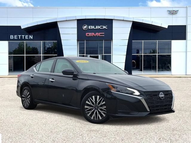 2023 Nissan Altima 2.5 SV AWD photo