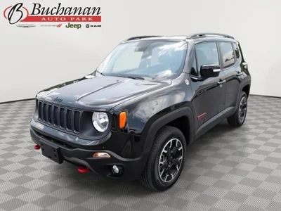 2023 Jeep Renegade Trailhawk 4WD photo