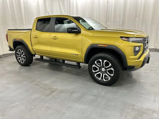 2023 GMC Canyon 4WD AT4 4WD photo