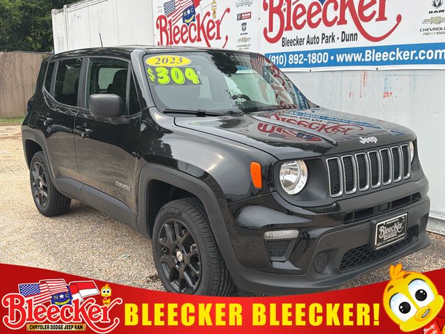 2023 Jeep Renegade Latitude 4WD photo