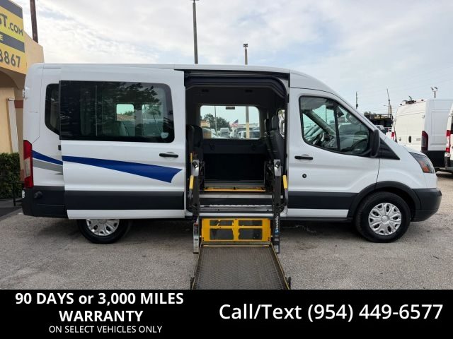2018 Ford Transit Passenger Wagon XL RWD photo