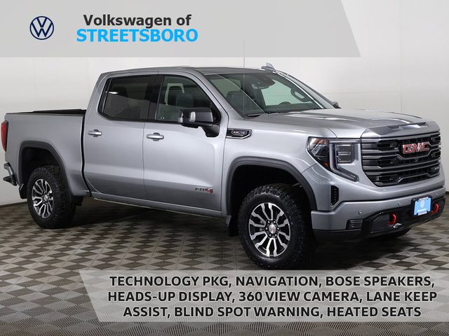 2023 GMC Sierra 1500 AT4 4WD photo