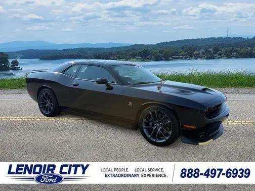 2023 Dodge Challenger R/T Scat Pack RWD photo