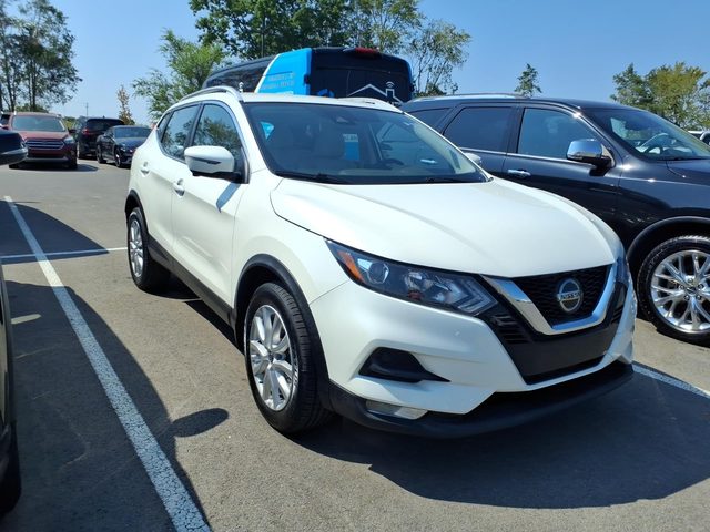2022 Nissan Rogue Sport SV AWD photo