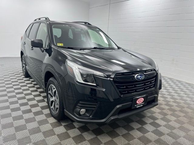 2023 Subaru Forester Premium AWD photo