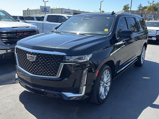 2022 Cadillac Escalade ESV Premium Luxury 4WD photo