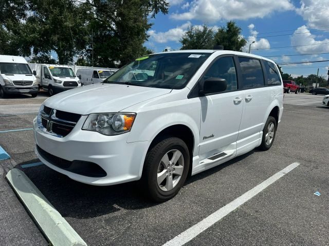 2018 Dodge Grand Caravan SE FWD photo