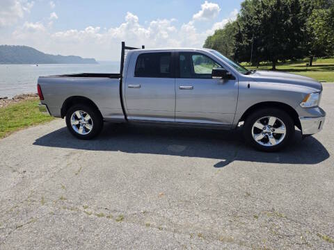 2019 Ram 1500 Big Horn 4WD photo