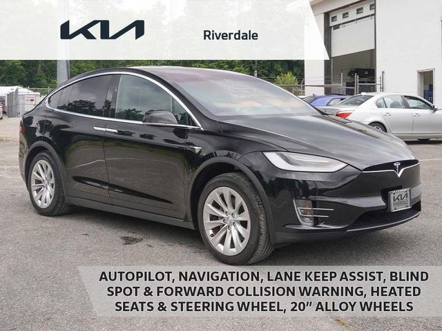 2021 Tesla Model X Long Range AWD photo