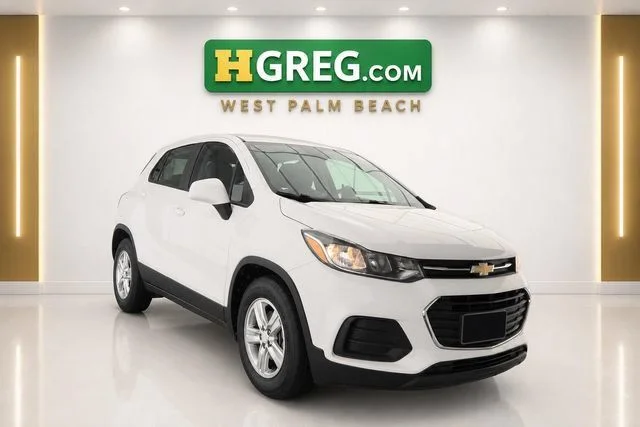 2021 Chevrolet Trax LS FWD photo