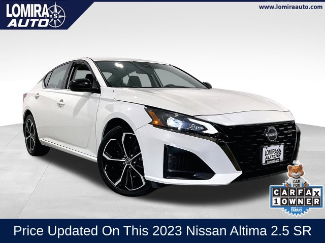 2023 Nissan Altima 2.5 SR AWD photo