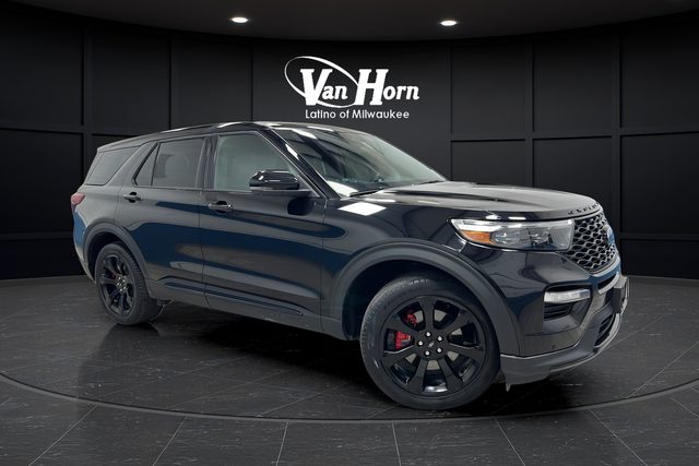 2022 Ford Explorer ST 4WD photo