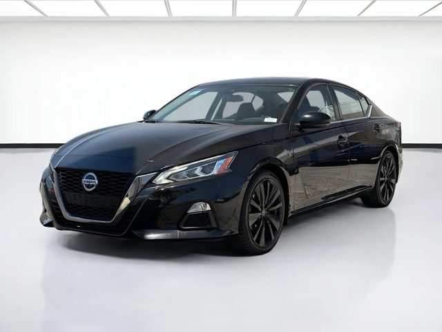 2020 Nissan Altima 2.5 SR FWD photo