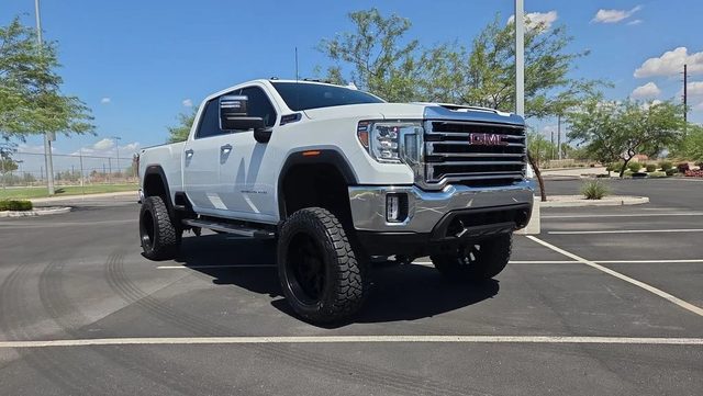 2023 GMC Sierra 2500HD SLT 4WD photo