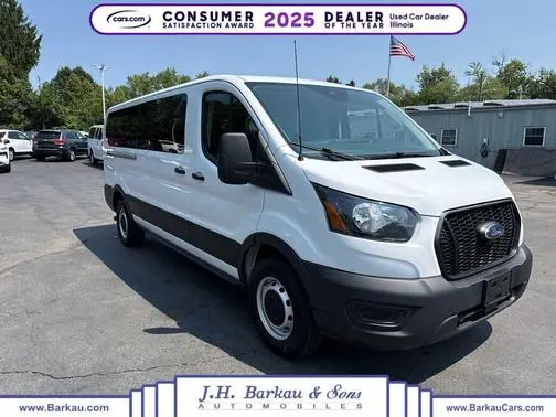 2021 Ford Transit Passenger Wagon XL RWD photo