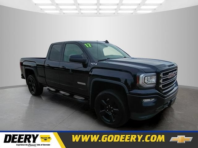 2017 GMC Sierra 1500 4WD photo