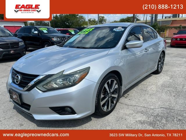 2016 Nissan Altima 2.5 SR FWD photo