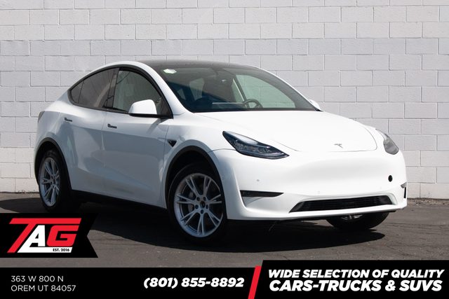 2023 Tesla Model Y Long Range AWD photo