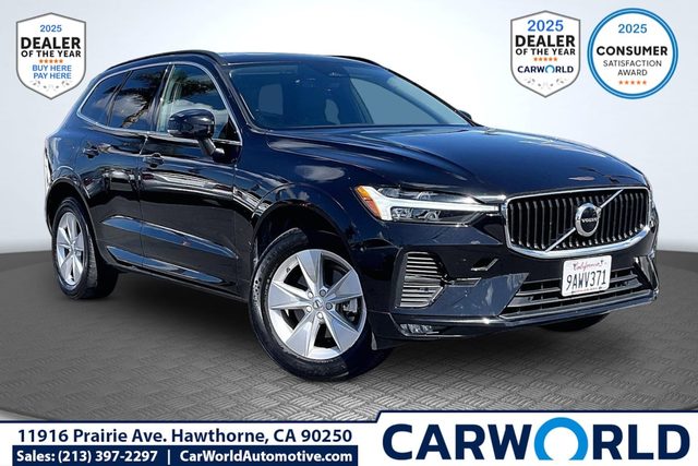 2022 Volvo XC60 Momentum AWD photo
