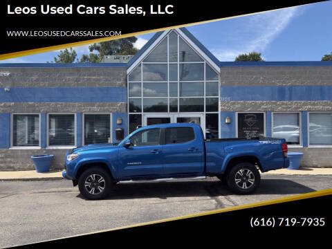 2016 Toyota Tacoma SR5 4WD photo