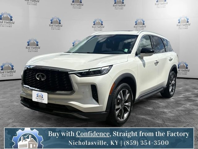 2022 Infiniti QX60 LUXE AWD photo