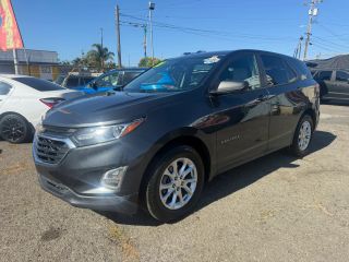 2020 Chevrolet Equinox LS AWD photo