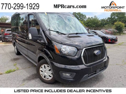 2023 Ford Transit Passenger Wagon XLT RWD photo