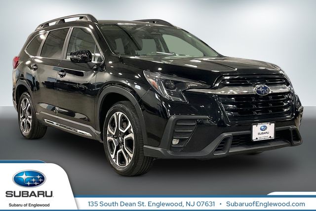 2023 Subaru Ascent Limited AWD photo