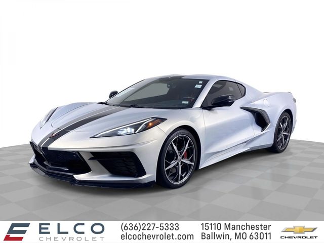 2022 Chevrolet Corvette 2LT RWD photo