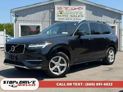 2018 Volvo XC90 Momentum AWD photo