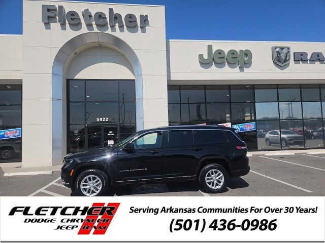 2023 Jeep Grand Cherokee L Laredo RWD photo
