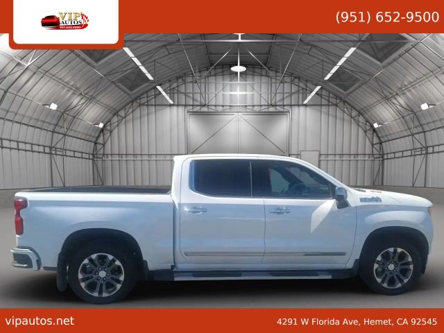 2022 Chevrolet Silverado 1500 High Country 4WD photo