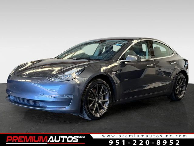 2019 Tesla Model 3 Standard Range Plus RWD photo