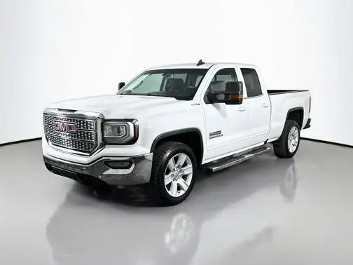 2017 GMC Sierra 1500 SLE 4WD photo