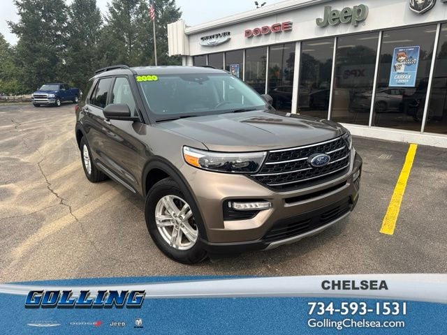 2021 Ford Explorer XLT 4WD photo