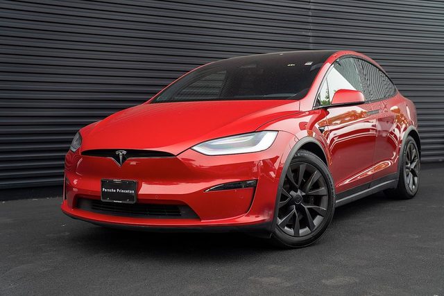 2023 Tesla Model X  AWD photo