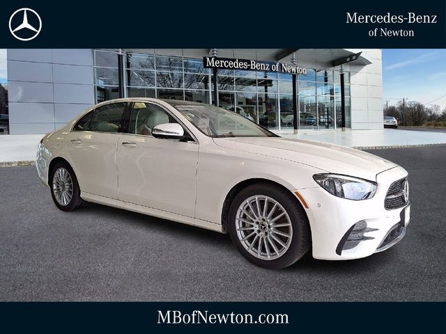 2022 Mercedes-Benz E-Class E 450 AWD photo