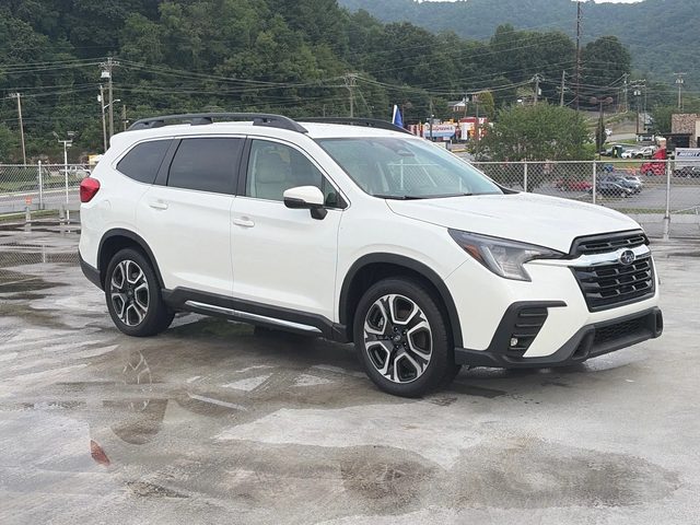 2023 Subaru Ascent Limited AWD photo