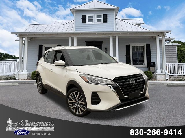 2023 Nissan Kicks SV FWD photo