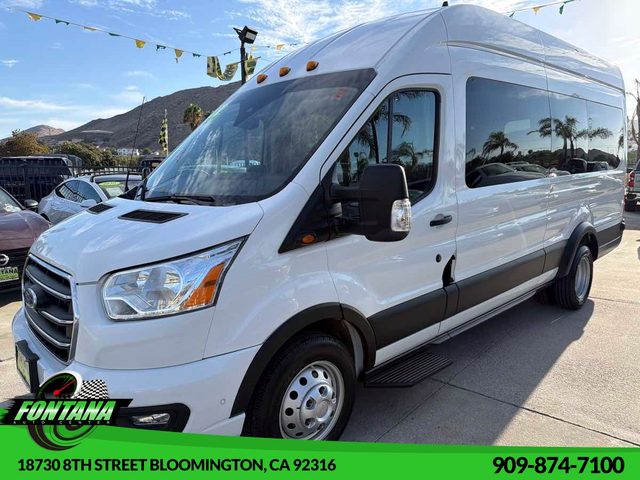2020 Ford Transit Passenger Wagon XLT RWD photo