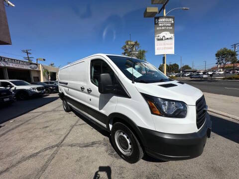 2019 Ford Transit Van  RWD photo