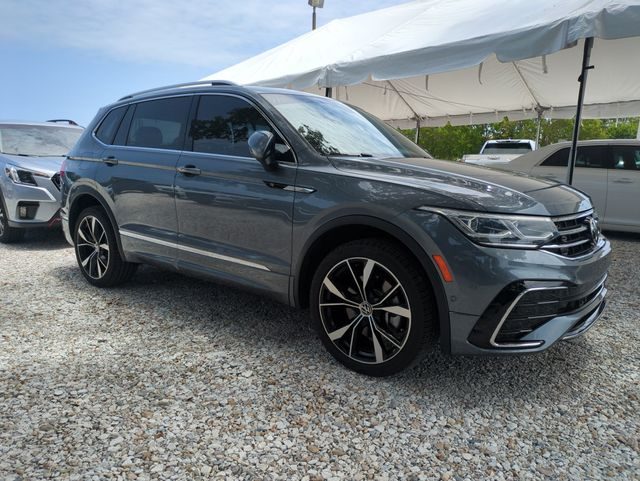2022 Volkswagen Tiguan SEL R-Line AWD photo