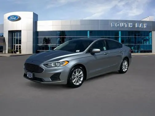 2020 Ford Fusion SE FWD photo