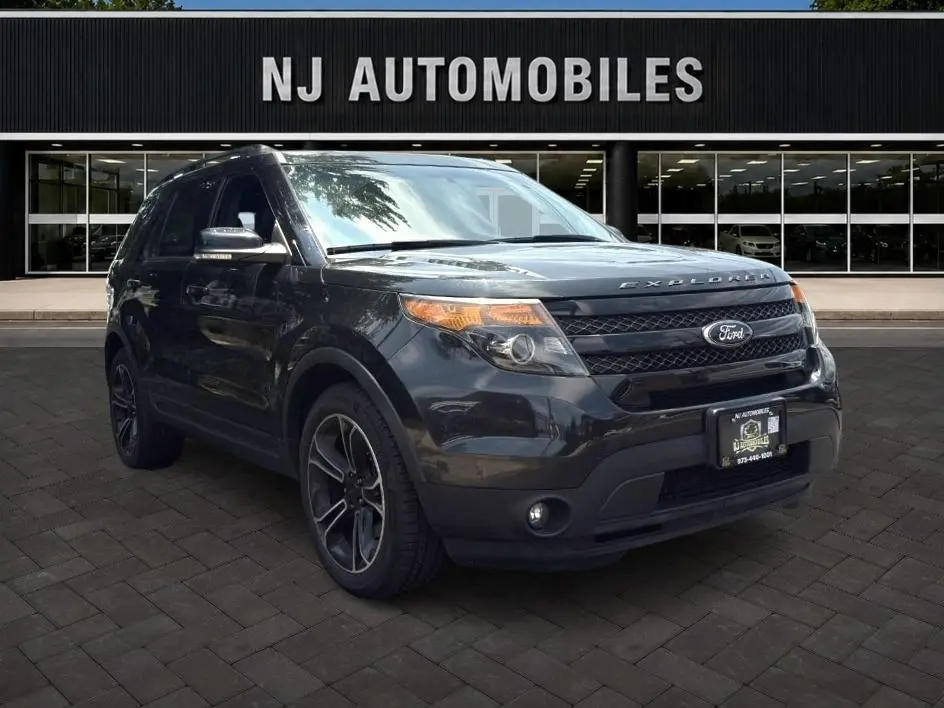 2015 Ford Explorer Sport 4WD photo