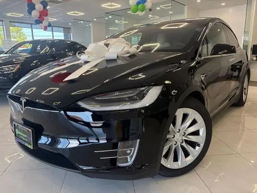 2020 Tesla Model X Long Range AWD photo