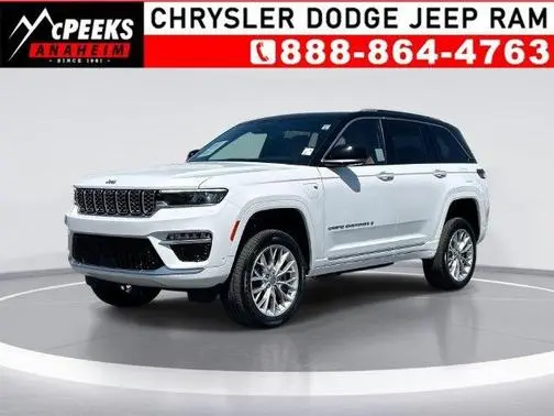 2022 Jeep Grand Cherokee Summit 4WD photo