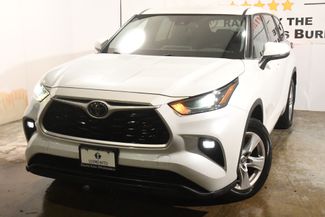 2022 Toyota Highlander LE AWD photo