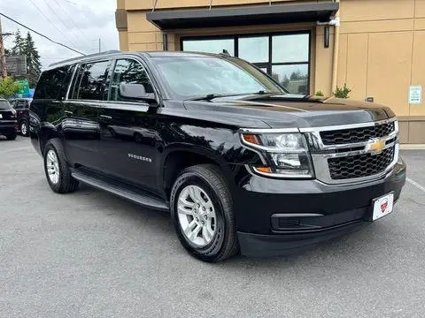 2020 Chevrolet Suburban LT 4WD photo