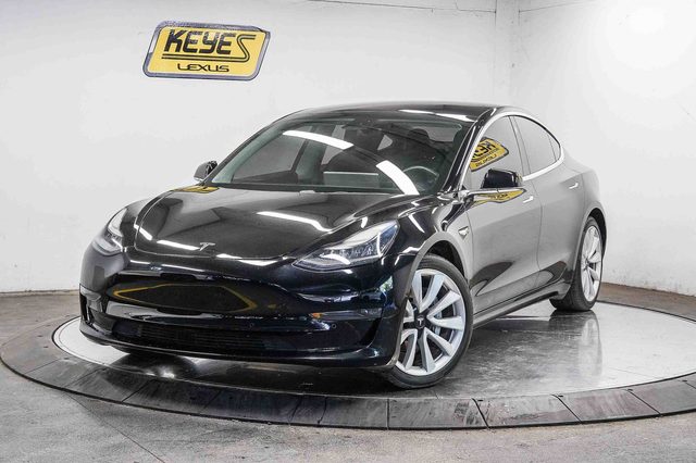 2018 Tesla Model 3 Long Range Battery AWD photo