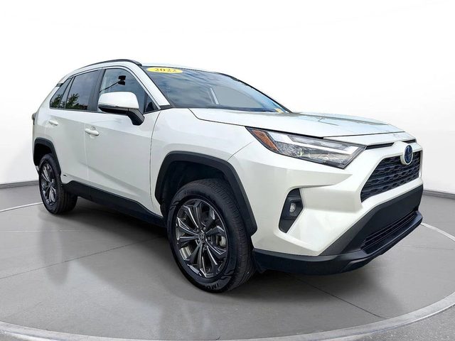 2022 Toyota RAV4 Hybrid XLE Premium AWD photo